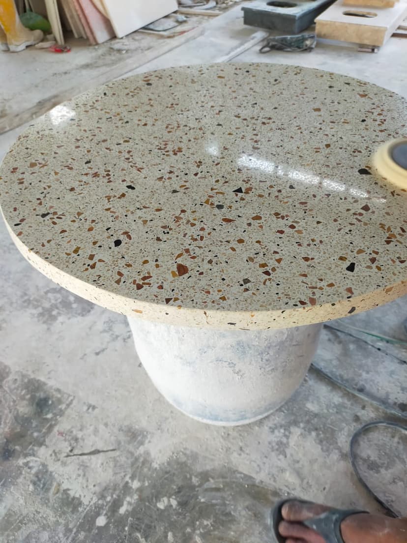 Proyek pemasangan marmer 12 oleh Karya Batu Alam Indonesia